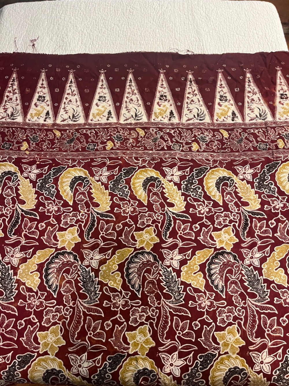 Maroon Floral Paisley Saree Fabric- 3 yards